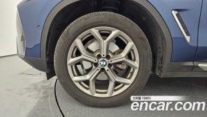 BMW X4 xDrive20i xLine 2023 года из Южной Кореи