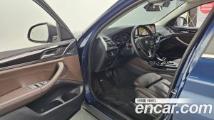 BMW X4 xDrive20i xLine 2023 года из Южной Кореи