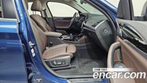BMW X4 xDrive20i xLine 2023 года из Южной Кореи