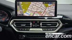 BMW X4 xDrive20i xLine 2023 года из Южной Кореи