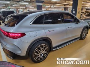 Mercedes-Benz EQE EQE500 4MATIC 2023 года из Южной Кореи