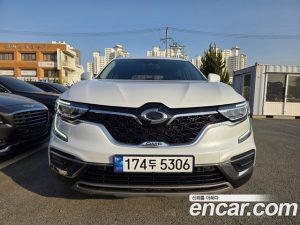 Renault-KoreaSamsung QM6 2.0 GDe LE Signature 2WD 2023 года из Южной Кореи