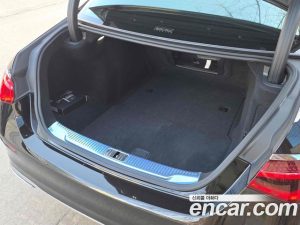 Mercedes-Benz S-Class S450L 4MATIC 2023 года из Южной Кореи