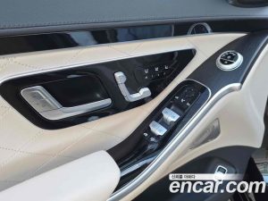 Mercedes-Benz S-Class S450L 4MATIC 2023 года из Южной Кореи