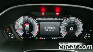 Audi Q3 40 TFSI 4WD 2025 года из Южной Кореи