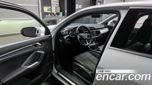 Audi Q3 40 TFSI 4WD 2025 года из Южной Кореи