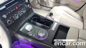 Genesis G80 Бензин 2.5 Turbo AWD 2025 года из Южной Кореи