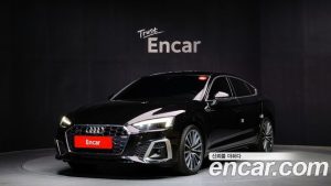 Audi A5 40 TFSI 4WD Premium Sportback 2023 года из Южной Кореи