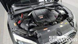 Audi A5 40 TFSI 4WD Premium Sportback 2023 года из Южной Кореи