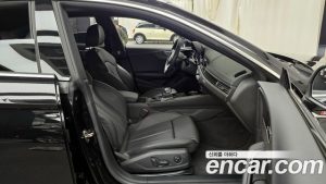 Audi A5 40 TFSI 4WD Premium Sportback 2023 года из Южной Кореи