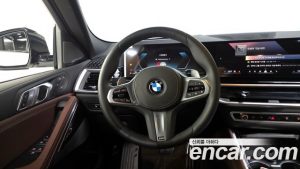 BMW X6 xDrive40i M Sport 2025 года из Южной Кореи