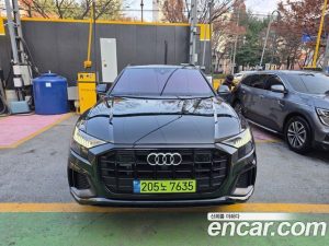 Audi Q8 55 TFSI 4WD Premium 2023 года из Южной Кореи