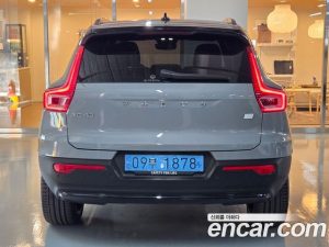 Volvo XC40 Twin ULTIMATE 2024 года из Южной Кореи