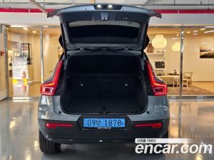 Volvo XC40 Twin ULTIMATE 2024 года из Южной Кореи