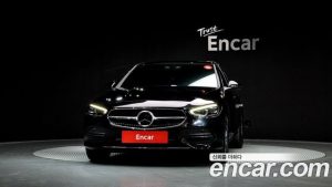 Mercedes-Benz C-Class C200 Avantgarde 2024 года из Южной Кореи