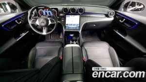 Mercedes-Benz C-Class C200 Avantgarde 2024 года из Южной Кореи