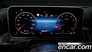 Mercedes-Benz C-Class C200 Avantgarde 2024 года из Южной Кореи