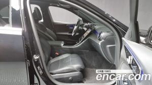 Mercedes-Benz C-Class C200 Avantgarde 2024 года из Южной Кореи