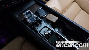 Volvo XC60 B5 Inscription 2022 года из Южной Кореи