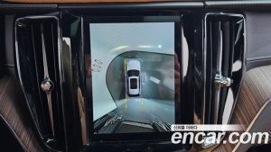 Volvo XC60 B5 Inscription 2022 года из Южной Кореи