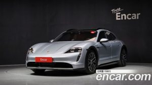 Porsche Taycan 4S CROSS TURISMO 2022 года из Южной Кореи