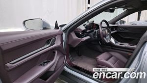 Porsche Taycan 4S CROSS TURISMO 2022 года из Южной Кореи
