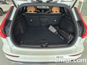 Volvo V60 B5 Ultra AWD 2025 года из Южной Кореи