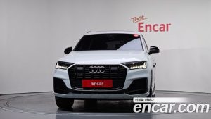 Audi Q7 55 TFSI 4WD Premium 2023 года из Южной Кореи