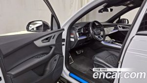 Audi Q7 55 TFSI 4WD Premium 2023 года из Южной Кореи