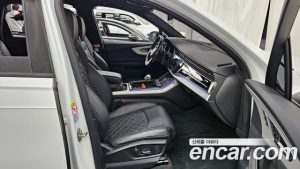 Audi Q7 55 TFSI 4WD Premium 2023 года из Южной Кореи
