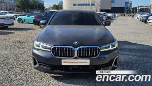 BMW 5-Series 520i Luxury 2023 года из Южной Кореи
