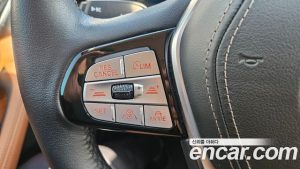 BMW 5-Series 520i Luxury 2023 года из Южной Кореи