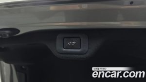 Lexus ES Luxury Plus 2025 года из Южной Кореи