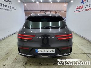 Genesis GV70 2.5T Бензин 2WD 2025 года из Южной Кореи