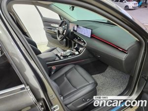 Genesis GV70 2.5T Бензин 2WD 2025 года из Южной Кореи