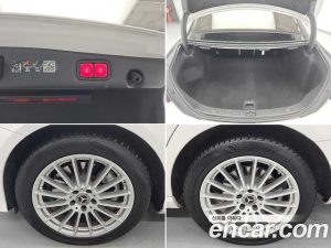 Mercedes-Benz E-Class E220d 4MATIC Exclusive 2023 года из Южной Кореи