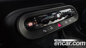 Mini Cooper CLASSIC 2025 года из Южной Кореи
