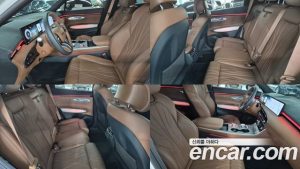 Genesis GV70 2.5T Бензин 2WD 2025 года из Южной Кореи