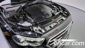 Mercedes-Benz E-Class E450 4MATIC Exclusive 2025 года из Южной Кореи