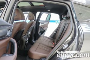 BMW X4 xDrive20i M Sport 2024 года из Южной Кореи