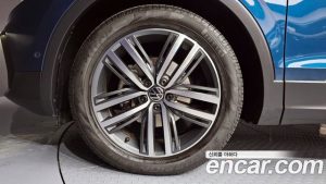 Volkswagen Tiguan 2.0 TDI Prestige 2022 года из Южной Кореи