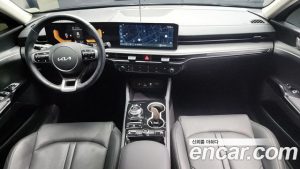 Kia K5 2.0 LPi() 2024 года из Южной Кореи