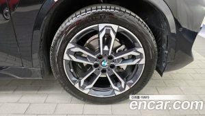 BMW X1 xDrive 20i M Sport 2024 года из Южной Кореи