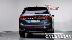 Volkswagen Atlas 2.0 TSI R-LINE 6 2025 года из Южной Кореи