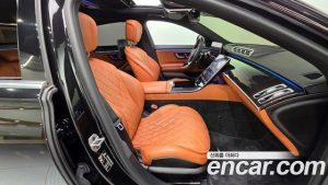 Mercedes-Benz S-Class S500L 4MATIC 2023 года из Южной Кореи