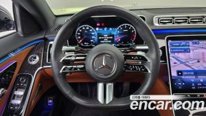Mercedes-Benz S-Class S500L 4MATIC 2023 года из Южной Кореи