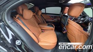 Mercedes-Benz S-Class S500L 4MATIC 2023 года из Южной Кореи