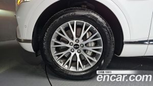 Genesis GV80 2.5T Бензин AWD 2025 года из Южной Кореи
