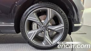 Genesis GV80 2.5T Бензин AWD 2024 года из Южной Кореи