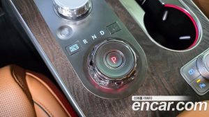 Genesis GV80 2.5T Бензин AWD 2024 года из Южной Кореи